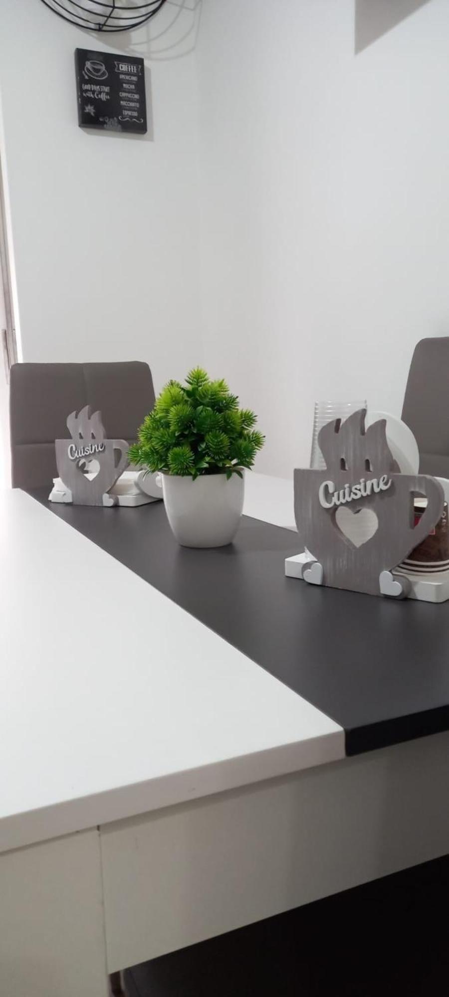 My Family Intero Appartamento Con Parcheggio Privato Potenza Ngoại thất bức ảnh