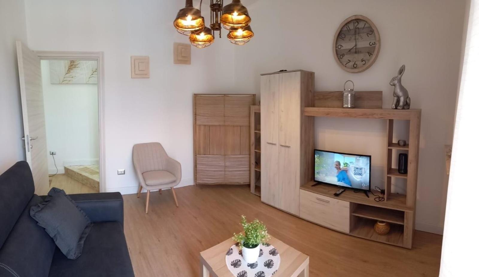 My Family Intero Appartamento Con Parcheggio Privato Potenza Ngoại thất bức ảnh